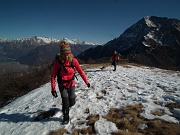 Invernale-primaverile in LEGNONCINO (1711 m.) dai Roccoli dei Lorla il 22 febbraio 2012  - FOTOGALLERY